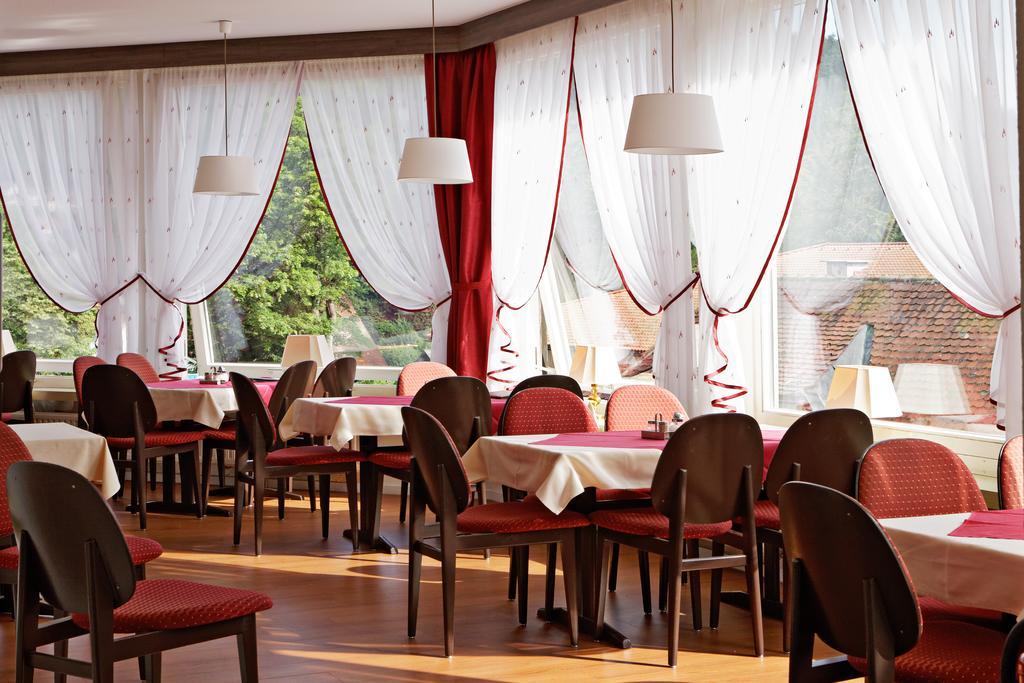 Hotel Restaurant Ketterer Am Kurgarten Triberg im Schwarzwald Exterior photo